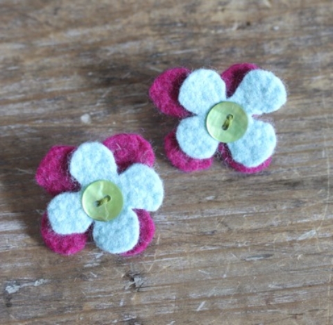 Floral Button Earring Party