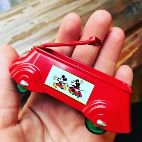 A Petite Disney Wagon