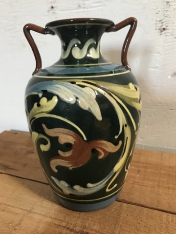 Scrolled Art Vase - Exexter B2