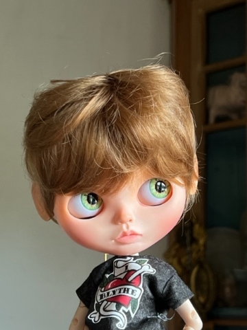 Custom male doll online