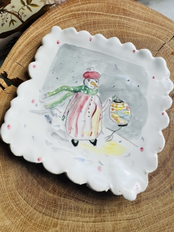 Picture of Wee Snowy Wanderer Plate - OOAK by Julie Whitmore