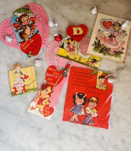 Picture of Vintage Valentines - treat lot D