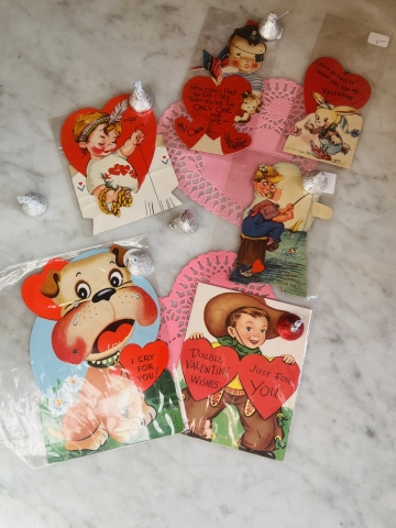 Picture of Vintage Valentines - treat lot H