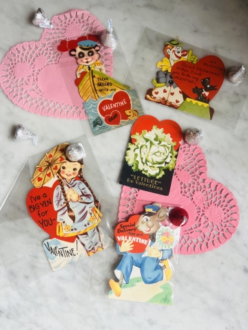 Picture of Vintage Valentines - treat lot O