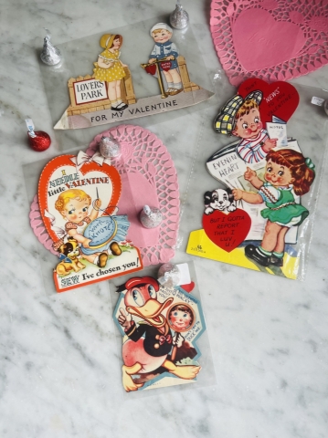 Picture of Vintage Valentines - treat lot U