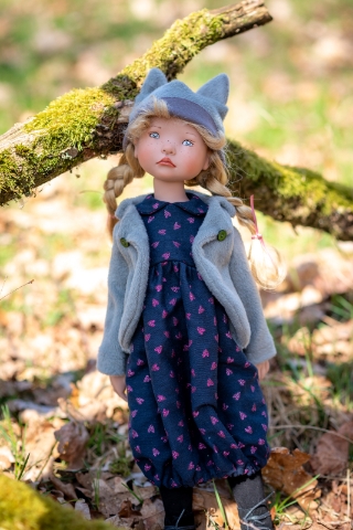 Picture of NEW 2025 - "Freida" Junior Zwergnase Puppen - 55cm/21.5” - PRE ORDER 
