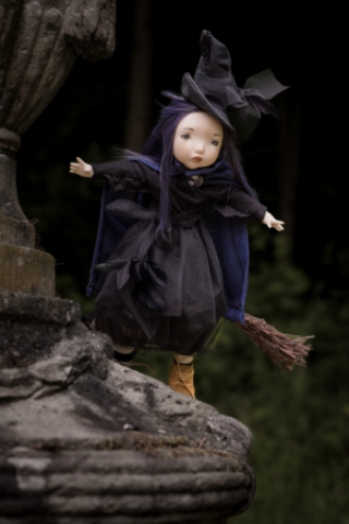 Picture of Pre Order "Fortuna" - Ltd Edition HALLOWEEN SPOON 42cm/16.5" by Zwergnase Puppen