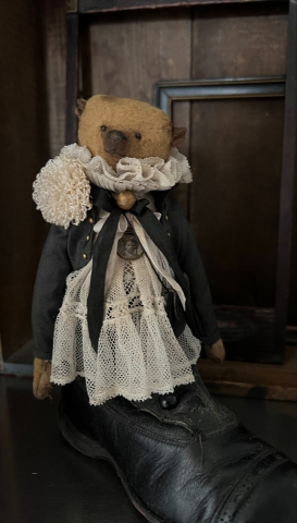 Picture of Agatha in her Shoe - 6" ooak Art Ted by Ingrid Schmid of Bears N' Co