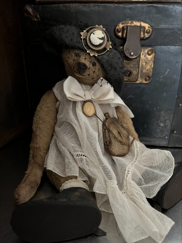 Picture of  Constance - 10.5" ooak Art Ted by Ingrid Schmid of Bears N' Co  
