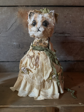 Picture of  Daphne Cat  – 14" ooak character by Blue Ridge  