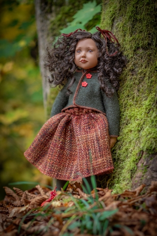 Picture of ARRIVING SOON - NEW - 20206  "SAGA" - 50cm/19.5" Junior Puppen by Zwergnase 