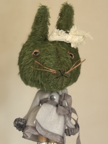 Picture of Bunny Blythe "Colette Verde" - ooak by Letty Worley