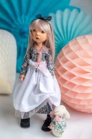 Picture of LAST ONE!  in stock EXCLUSIVE NEW - "Wonderland's Alice & Her Rabbit" - LE 12 SPOONS Collection - 42cm/16.5" BJD by Zwergnase & Bonus 
