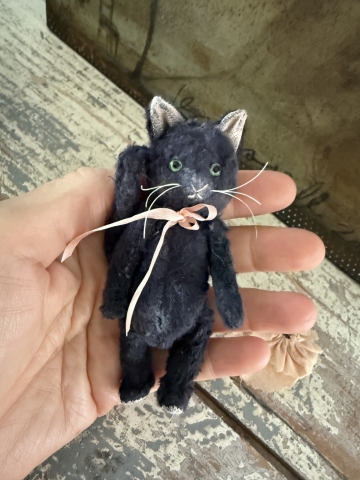 Picture of Orpheum - 4" ooak Black Cat by Widdershin Bears 
